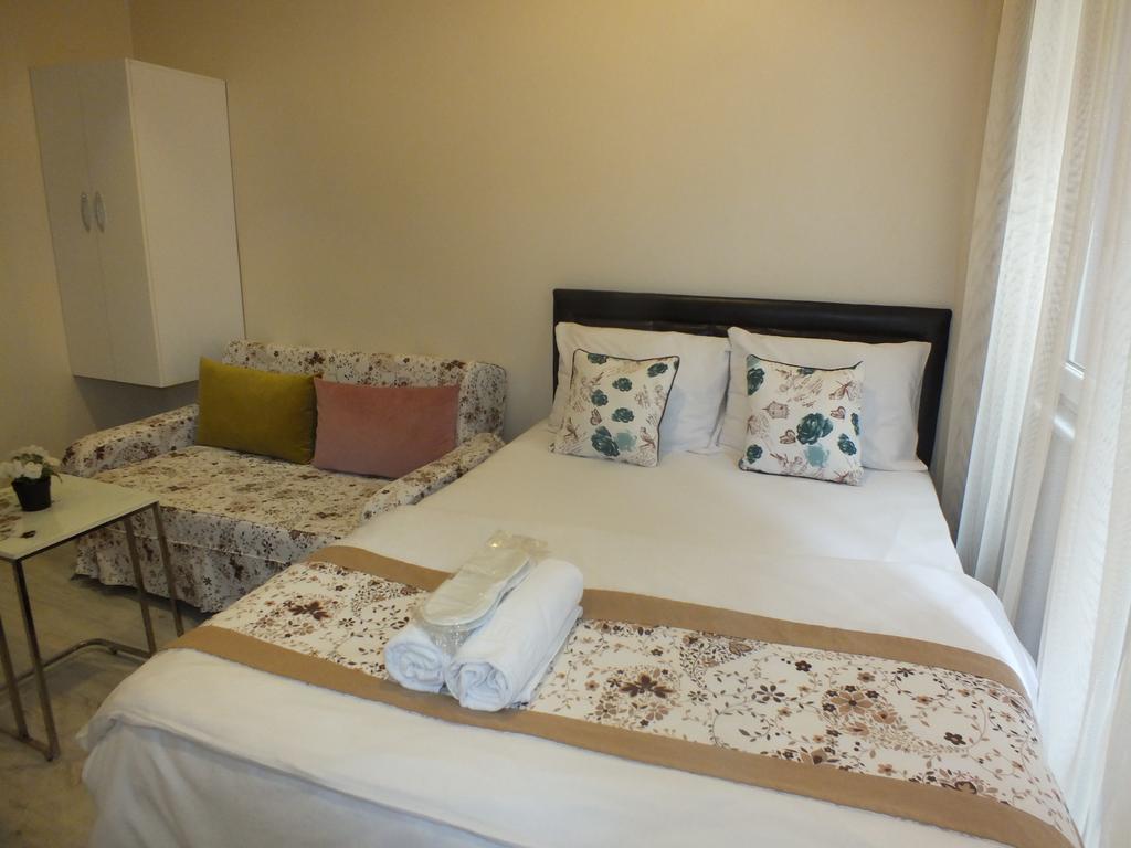 Taksim 9 Suites Apartments Istanbul Bagian luar foto