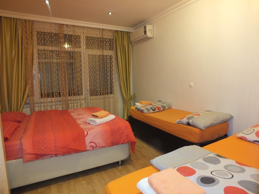 Taksim 9 Suites Apartments Istanbul Bagian luar foto