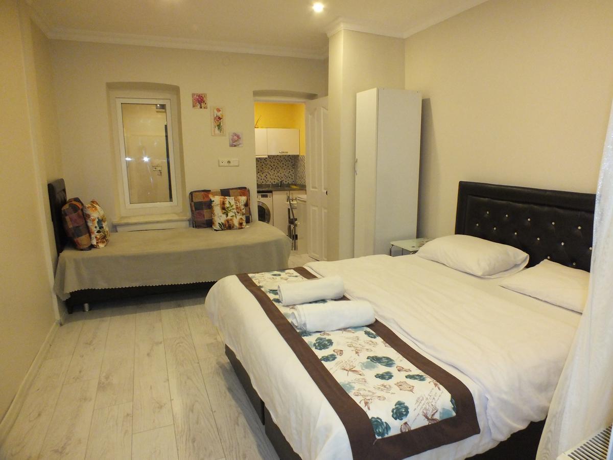 Taksim 9 Suites Apartments Istanbul Bagian luar foto