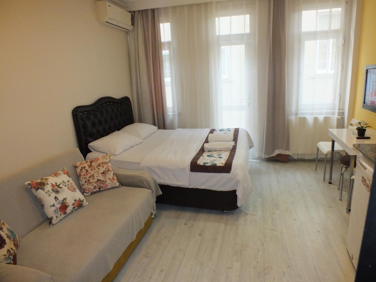 Taksim 9 Suites Apartments Istanbul Bagian luar foto
