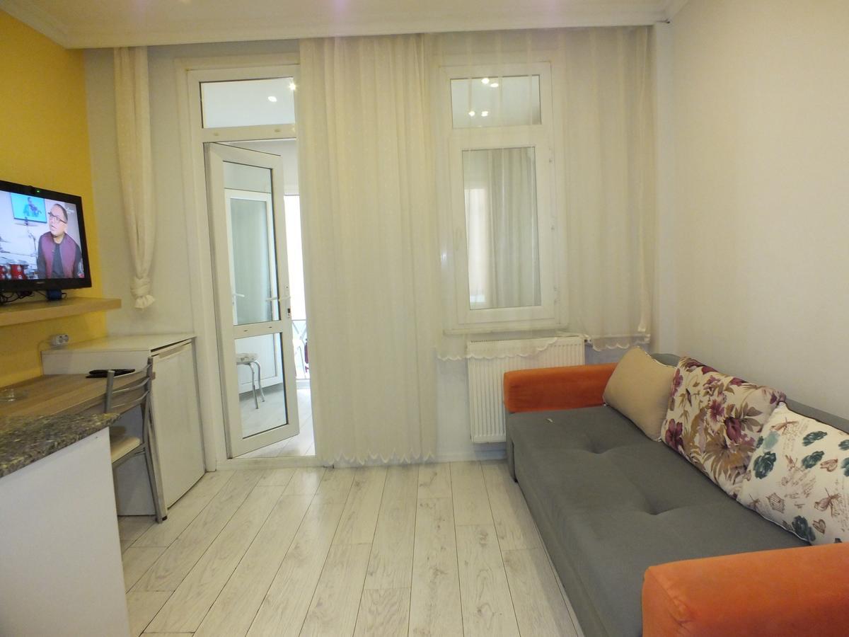Taksim 9 Suites Apartments Istanbul Bagian luar foto