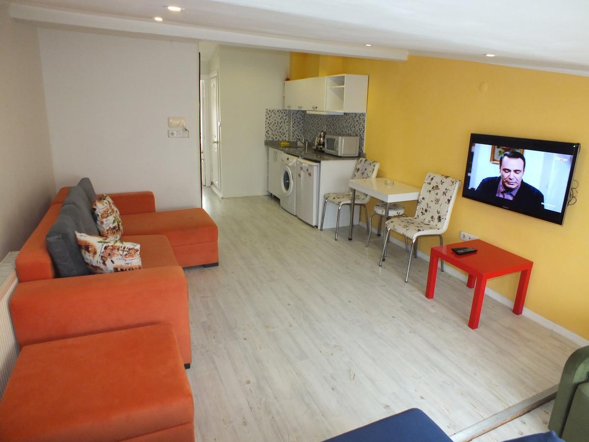 Taksim 9 Suites Apartments Istanbul Bagian luar foto