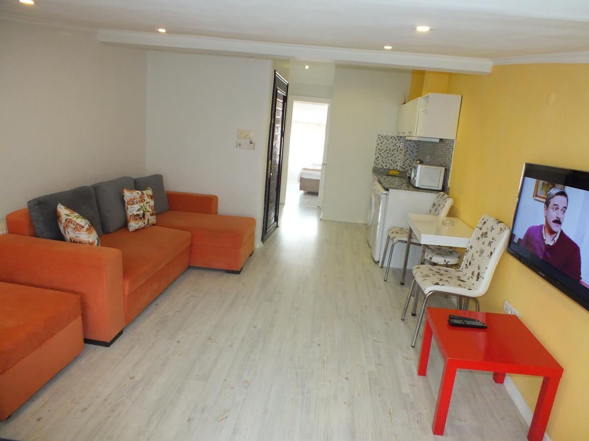 Taksim 9 Suites Apartments Istanbul Bagian luar foto